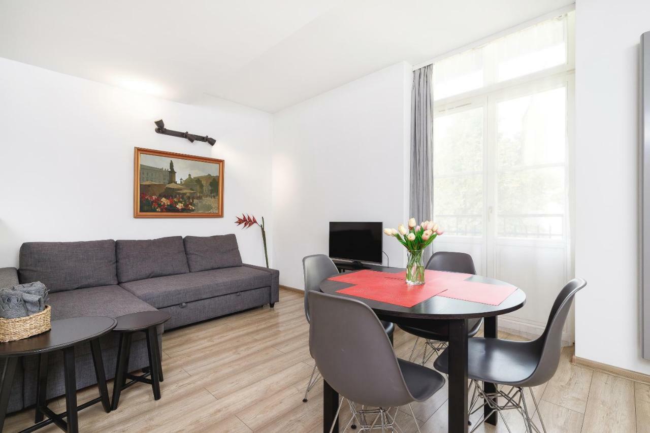 Apartments Cracow Miodowa By Renters Краков Экстерьер фото